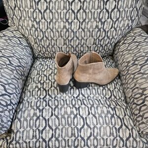 Chic Ankle Booties in Tan Suede